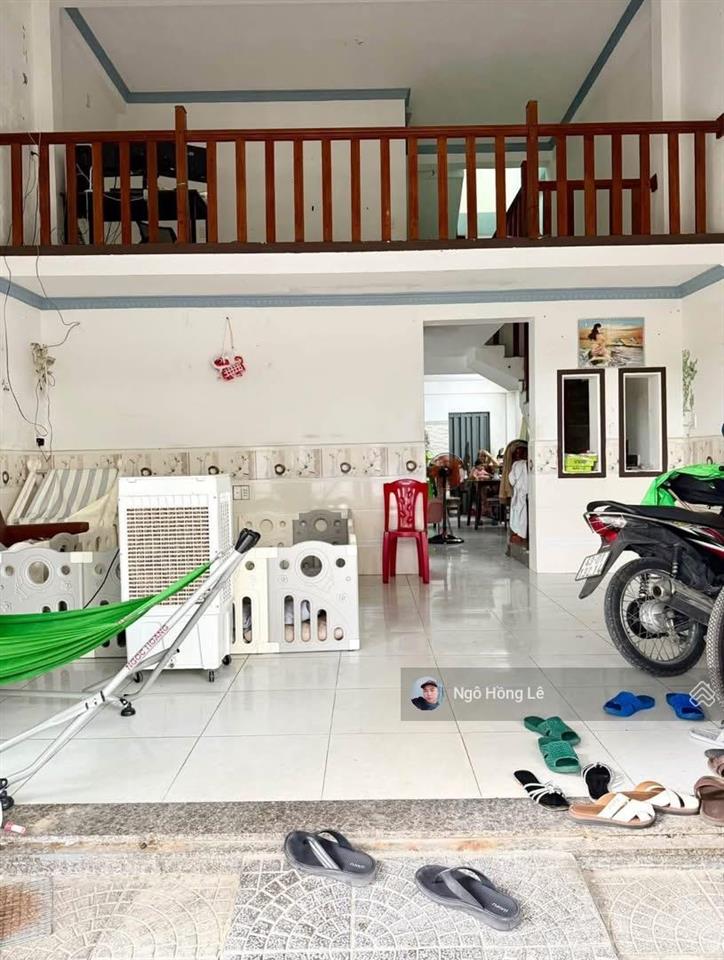 Bán nhà 2,5 tầng mt xuân thiều 16 cách biển ntt 100m