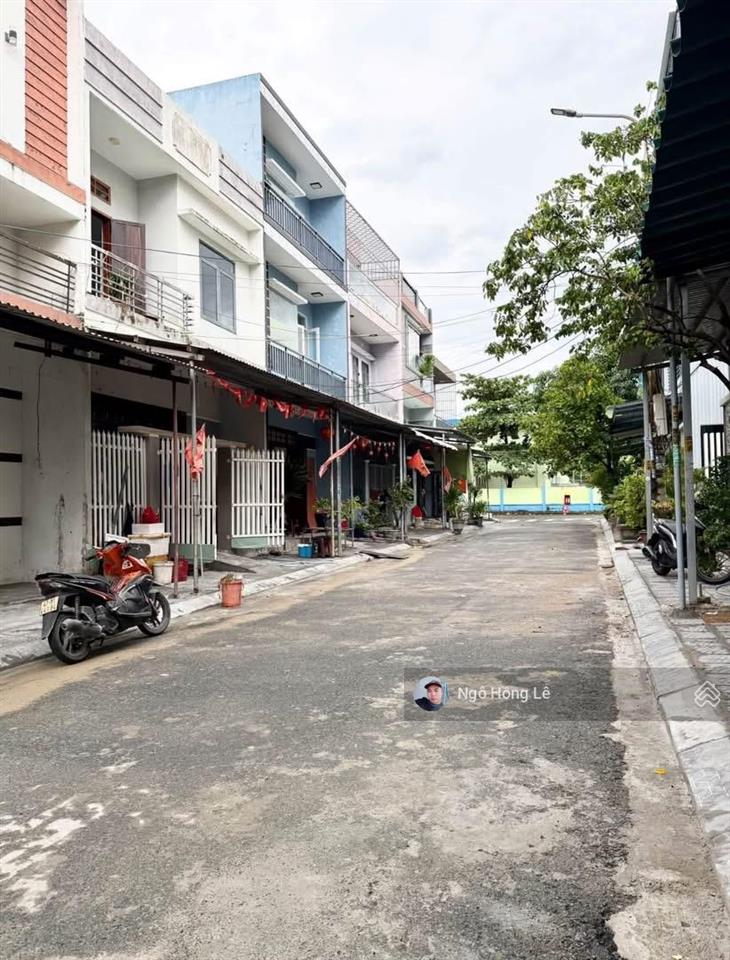Bán nhà 2,5 tầng mt xuân thiều 16 cách biển ntt 100m