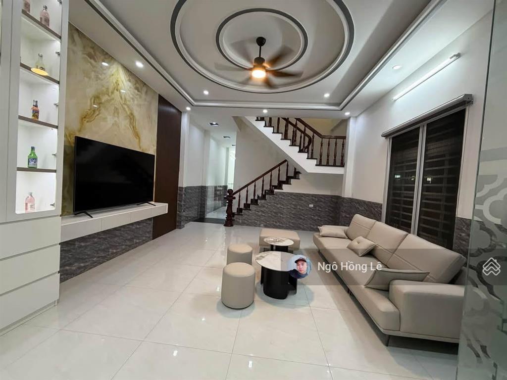 Bán nhà 2 tầng full nội thất đường đồng trí 6