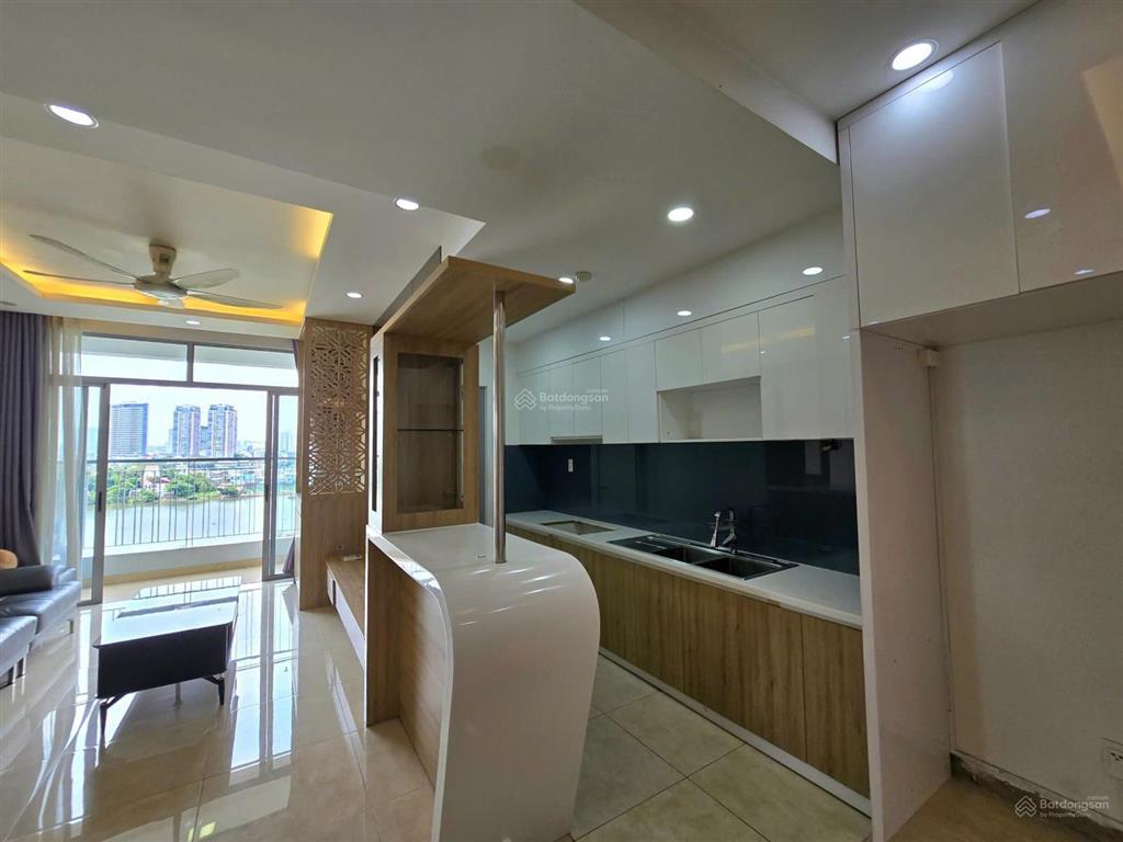 Cho thuê căn 3pn rộng 98m2, view đẹp trực diện sông tại opal riverside,  0936 027 ***