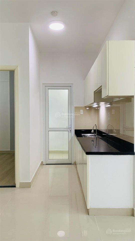 Cho thuê căn hộ 2pn, 2wc nhà trống tại sunview town,  0936 027 ***