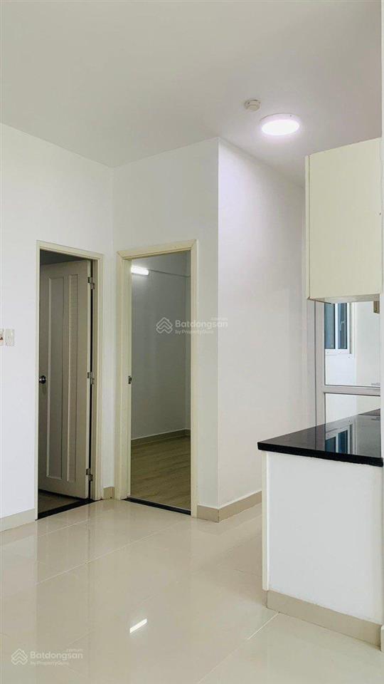 Cho thuê căn hộ 2pn, 2wc nhà trống tại sunview town,  0936 027 ***