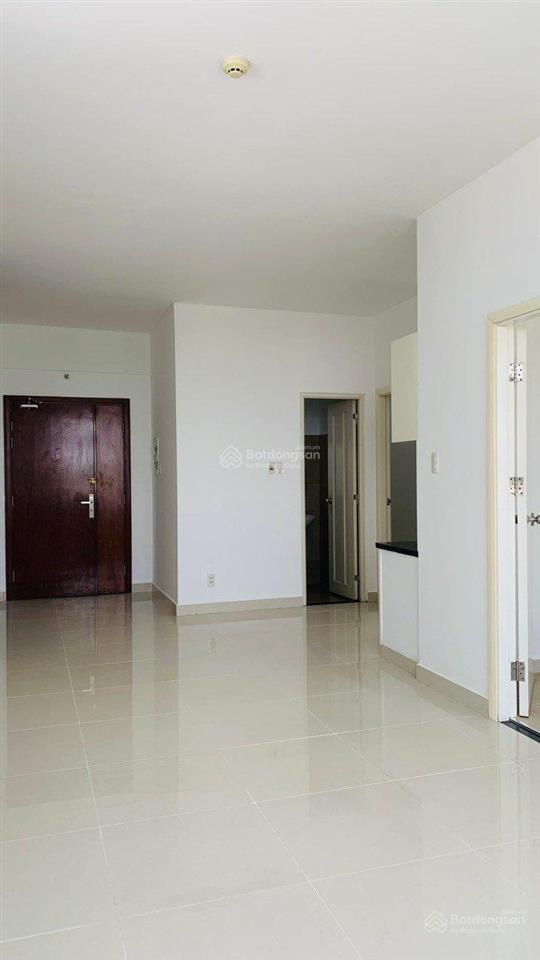 Cho thuê căn hộ 2pn, 2wc nhà trống tại sunview town,  0936 027 ***