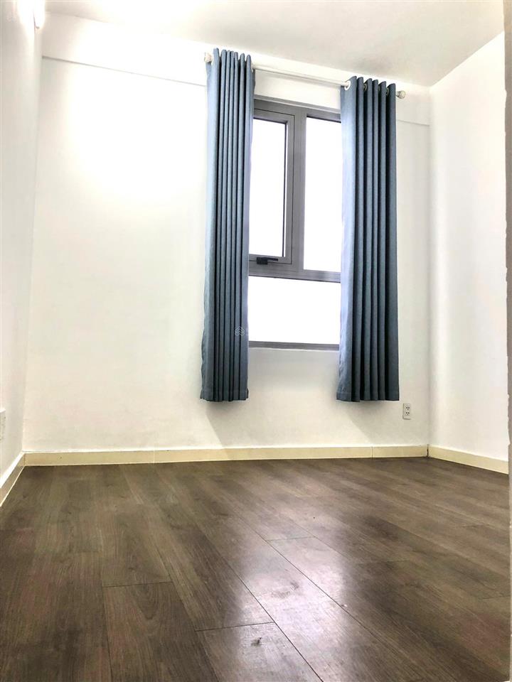 Rõ ràng đúng giá, căn 2pn, có 2 máy lạnh tại opal riverside,  0936 027 ***