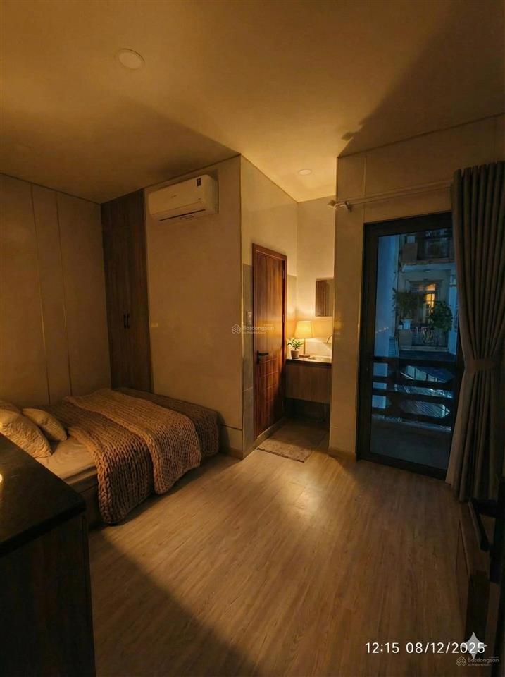 Phòng mới  full nội thất  phan xích long  giờ giấc tự do