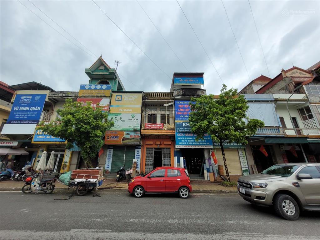 Cho thuê nhà mặt đường quốc lộ 3 tt đông anh, khu cờ đỏ, cạnh tiệc cưới diệp linh, siêu thị lan chi