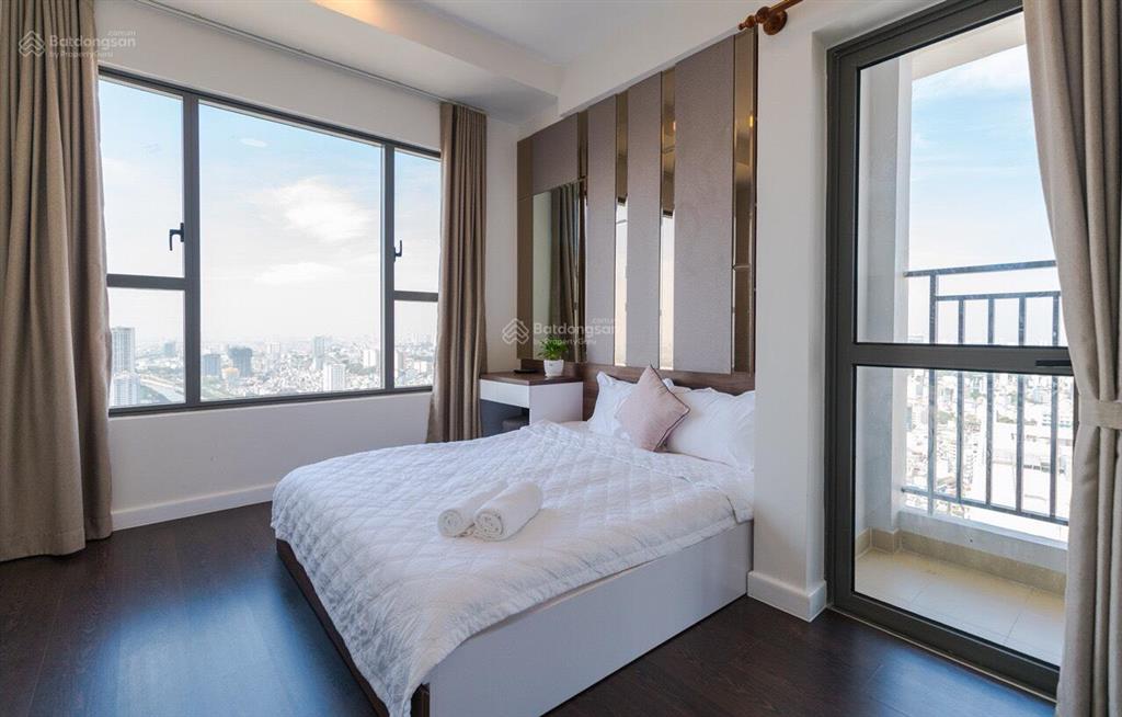 Chủ nhà cần bán nhanh căn hộ 3pn river gate view pháo hoa giá 9.9 tỷ 0918 753 ***