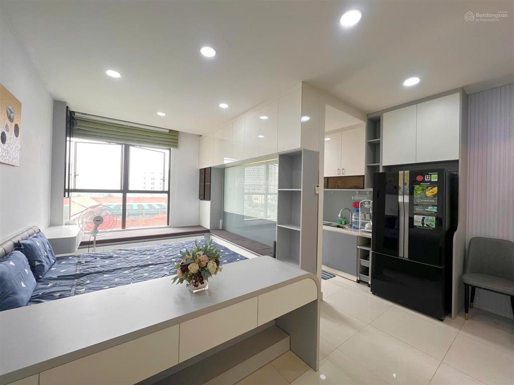 Cần bán officetel saigon royal  35m²  view sông  4,3 tỷ  full nội thất   0918 753 ***