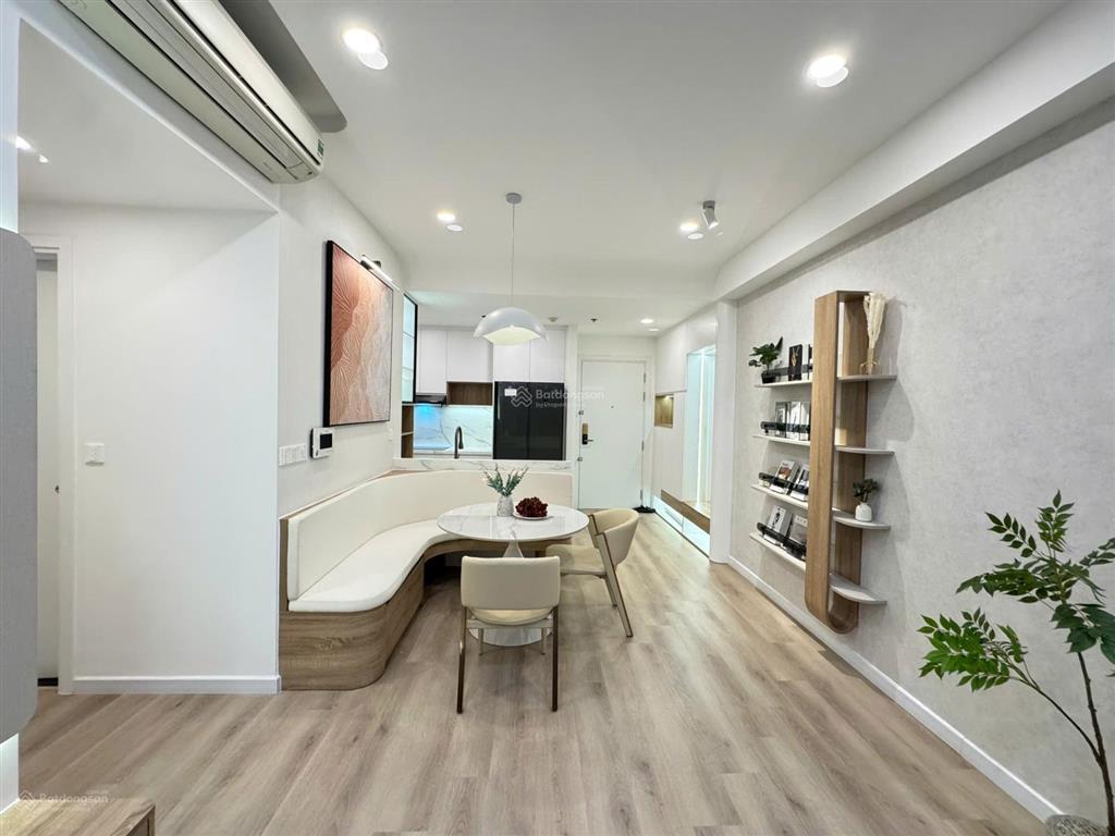 Cần bán nhanh căn hộ the tresor  3pn  giá 10.6 tỷ (full nội thất mới)   0918 753 ***
