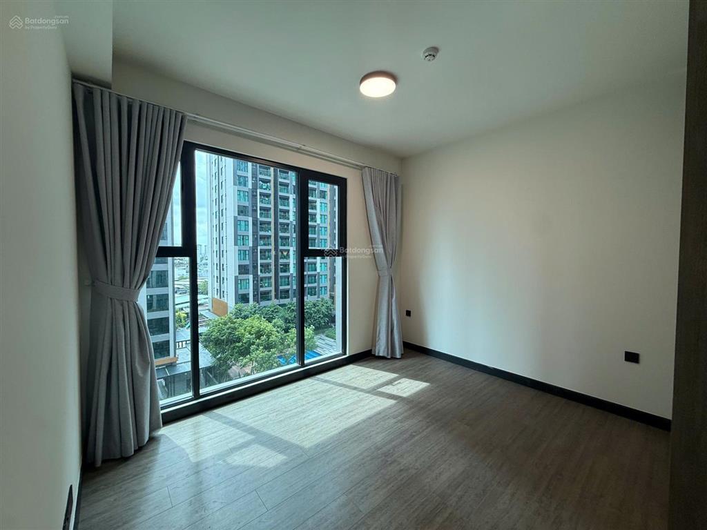 Bán căn hộ de la sol  72m²  giá bán 8,2 tỷ  0918 753 ***