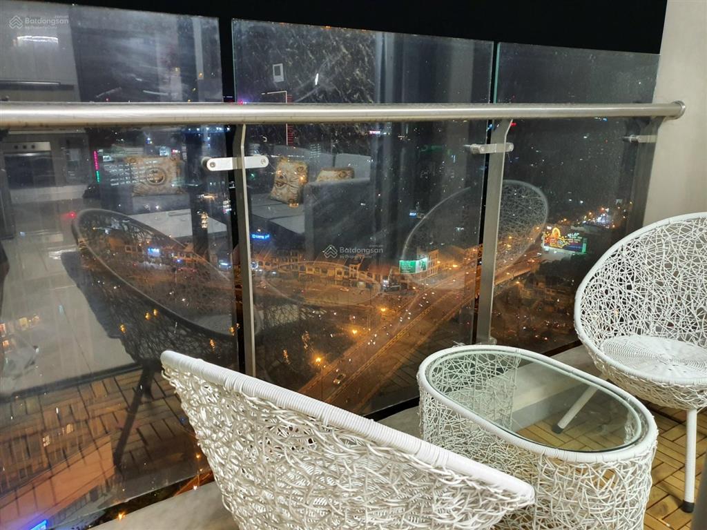 Cần bán căn hộ millennium 2pn 7,8 tỷ view thoáng ms nghĩa 0918 753 ***