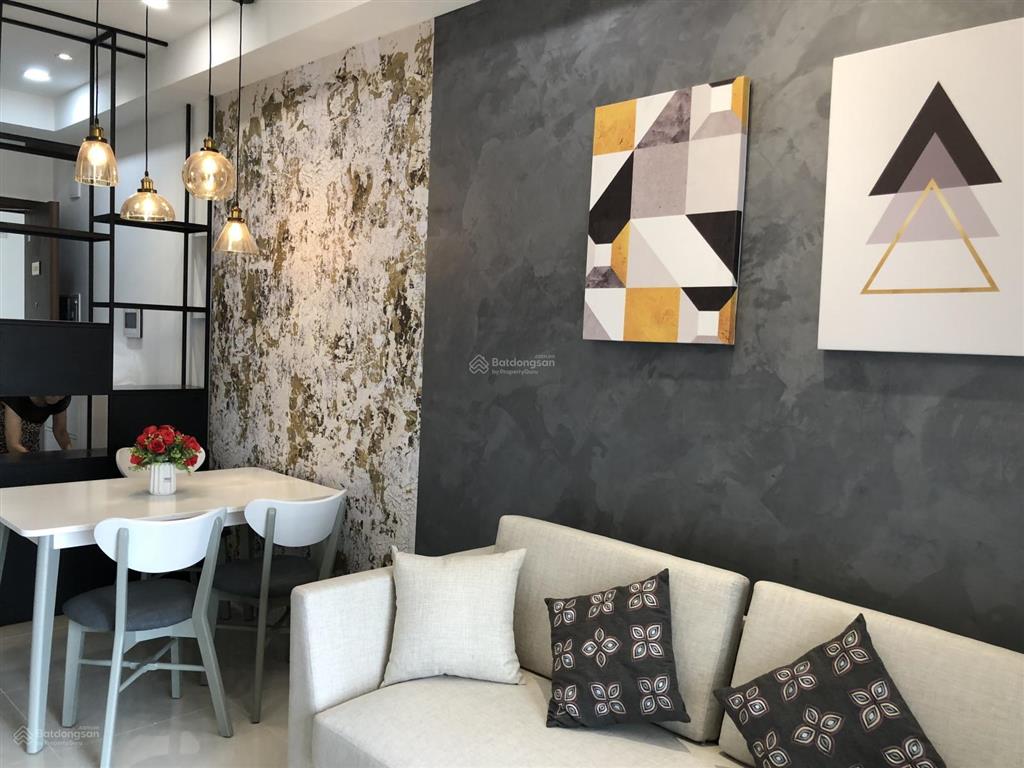 Cần bán căn hộ saigon royal  53m² (full nội thất)  giá bán 6.7 tỷ  0918 753 ***
