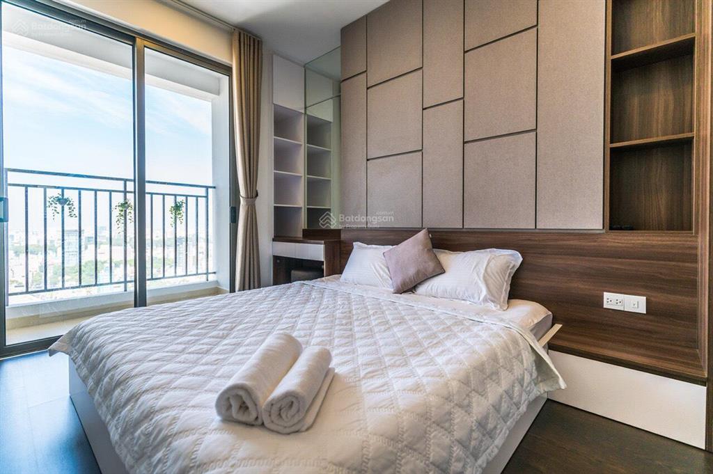 Cần bán căn hộ rivergate  110m2  giá bán 10,8 tỷ  full nội thất  