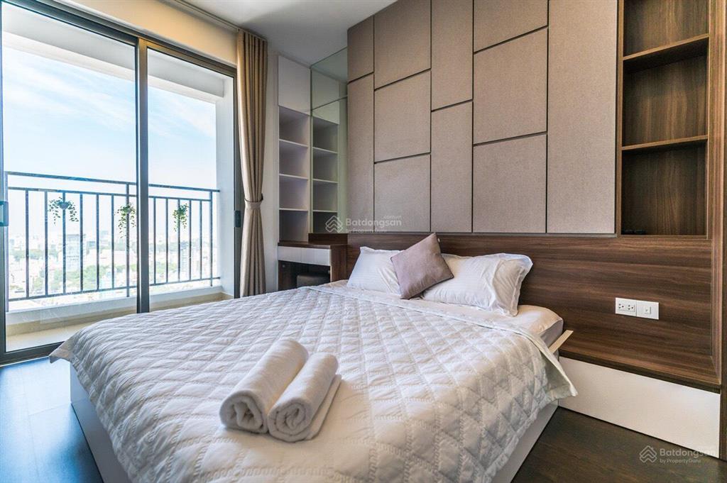Bán căn hộ river gate  92m²  giá bán 9.3 tỷ  0918 753 ***