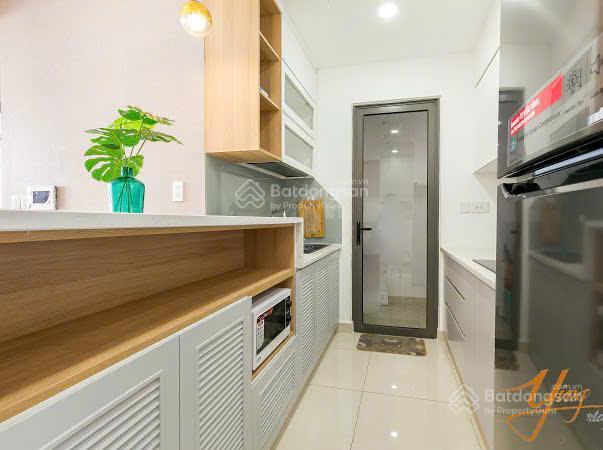Cần bán nhanh căn hộ 2pn the tresor  7,8 tỷ  full nội thất  0918 753 ***