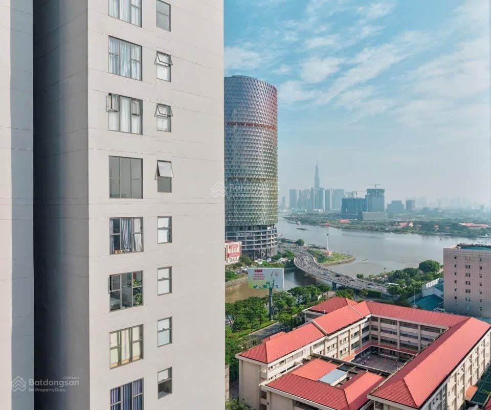 Cần bán officetel saigon royal  35m2  view bitexco  giá bán 4 tỷ  0918 753 ***