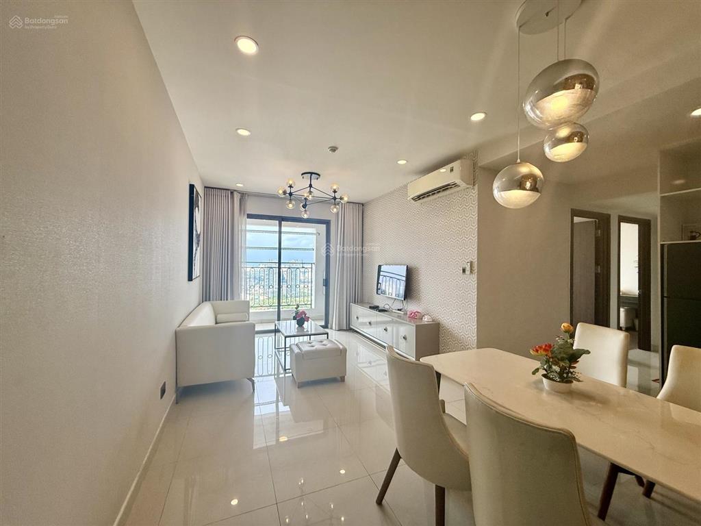 Cho thuê căn hộ saigon royal  view sông  29 triệu/tháng  0918 753 ***