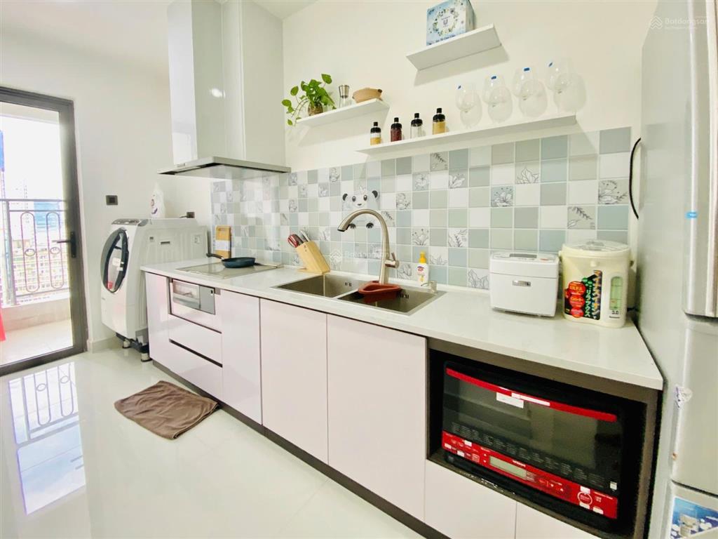 Cho thuê căn hộ saigon royal  115m2  giá thuê 35 triệu/tháng 0918 753 ***
