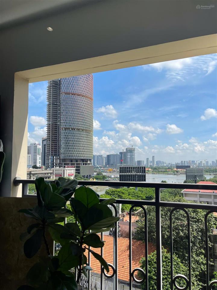 Cho thuê officetel saigon royal  14,5 triệu/tháng view sông  0918 753 ***