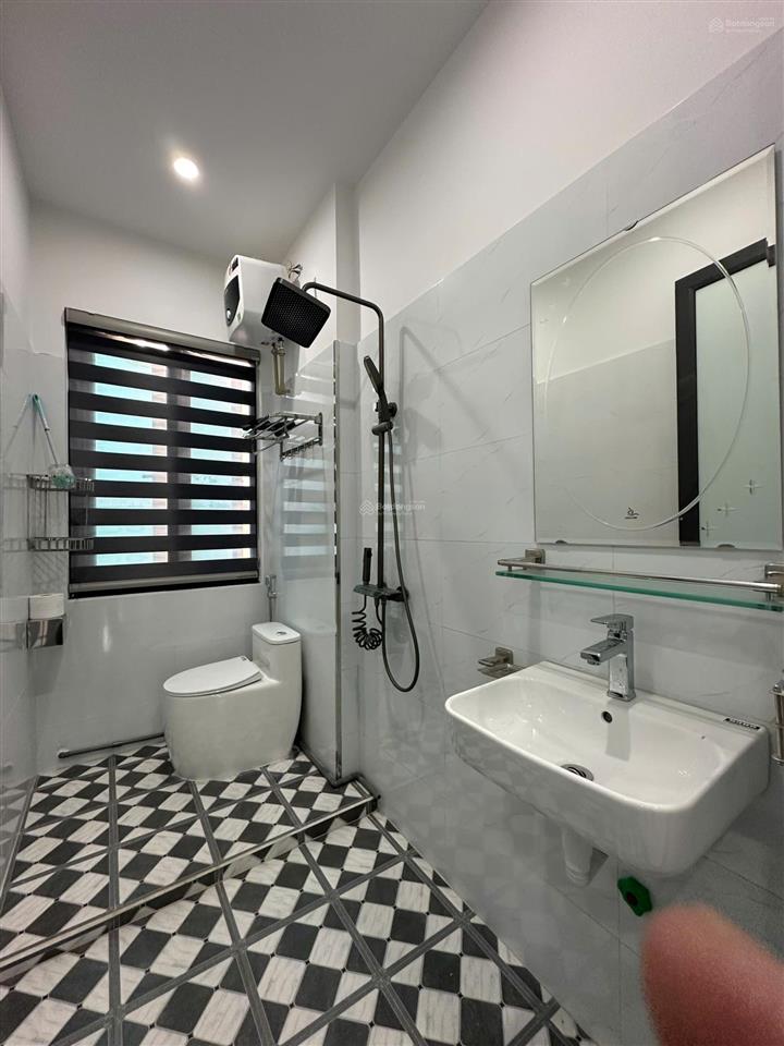 Bán nhà dân xây độc lập 3 tầng ,gần bờ hồ hạnh phúc,trần thành ngọ, kiến an. hải phòng