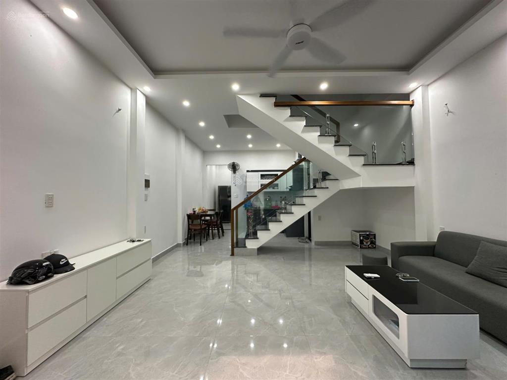 Bán nhà dân xây độc lập 3 tầng ,gần bờ hồ hạnh phúc,trần thành ngọ, kiến an. hải phòng