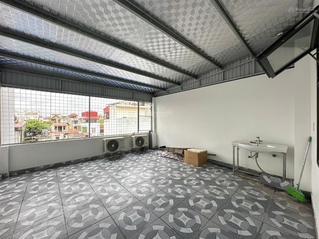 Bán nhà dân xây độc lập 3 tầng ,gần bờ hồ hạnh phúc,trần thành ngọ, kiến an. hải phòng