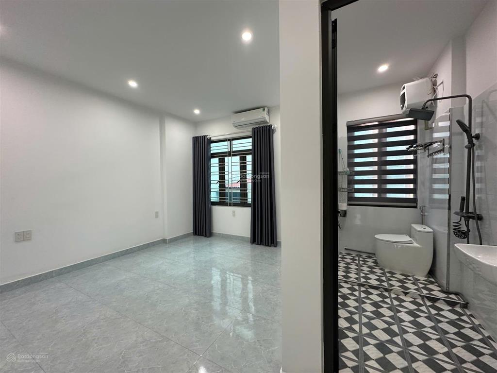 Bán nhà dân xây độc lập 3 tầng ,gần bờ hồ hạnh phúc,trần thành ngọ, kiến an. hải phòng