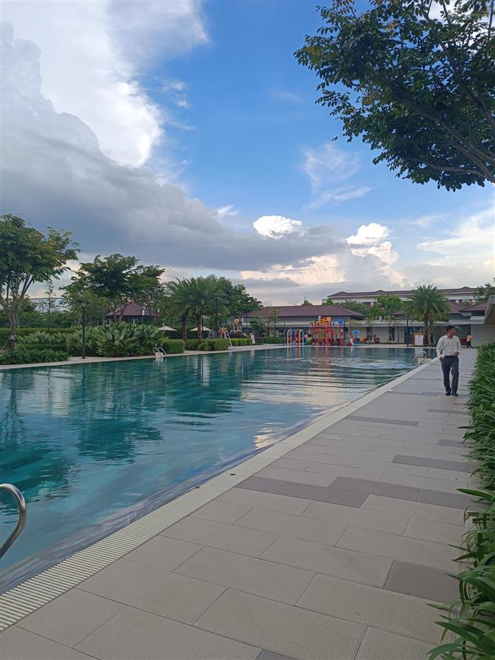 Bán căn shophosue dự án sun casa central nằm trên trục đường 20m kinh doanh giá chỉ 3 tỷ 8