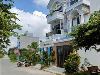 Bán lô góc 2 mặt tiền tại kdc samsung village dt 80m2 giá 6 tỷ  0982 336 ***