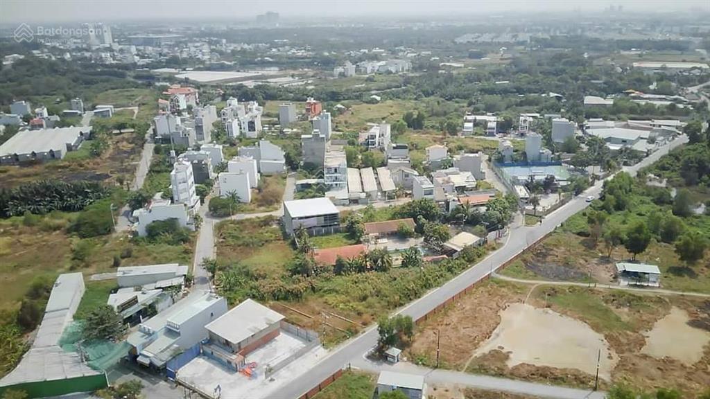 Bán đất kdc vạn phát đạt, đường bưng ông thoàn, phường phú hữu. dt 82m² giá 5.7 tỷ