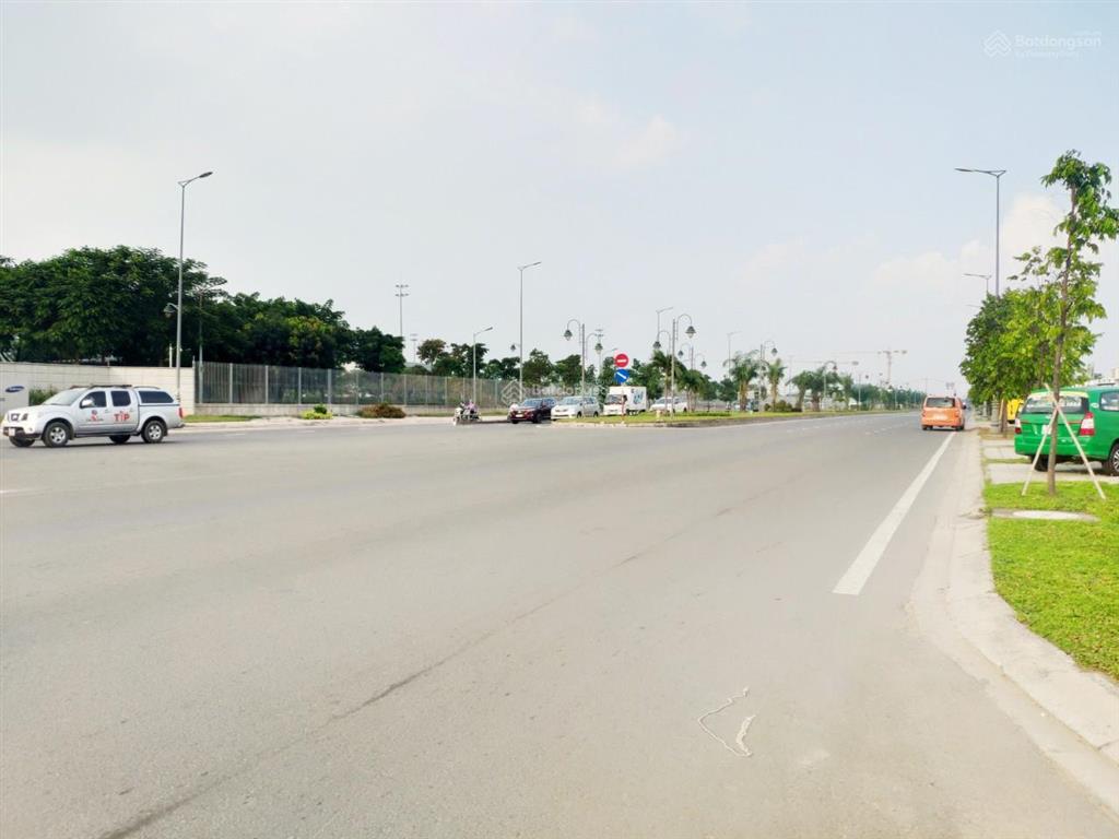 Bán nhanh nền đất sở văn hóa thông tin, 6x15 đường 12m giá chỉ 7,2 tỉ sạch đẹp  0982 336 ***