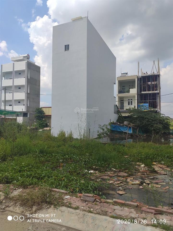 Chính chủ bán lô đất ngang 7,6m có thể xây 2 căn nhà riêng nằm khu sam sung village giá tốt