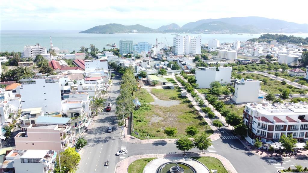 Bán lô đất đường số 2  tại dự án mipeco nha trang 0972 336 ***