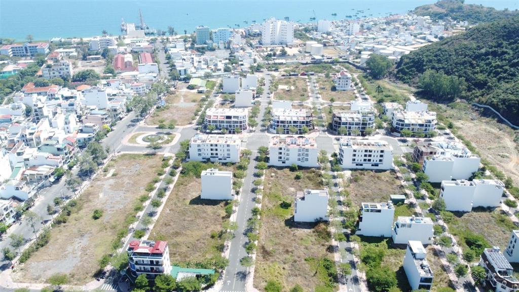 Bán lô đất đường số 2 tại dự án mipeco nha trang 0972 336 ***