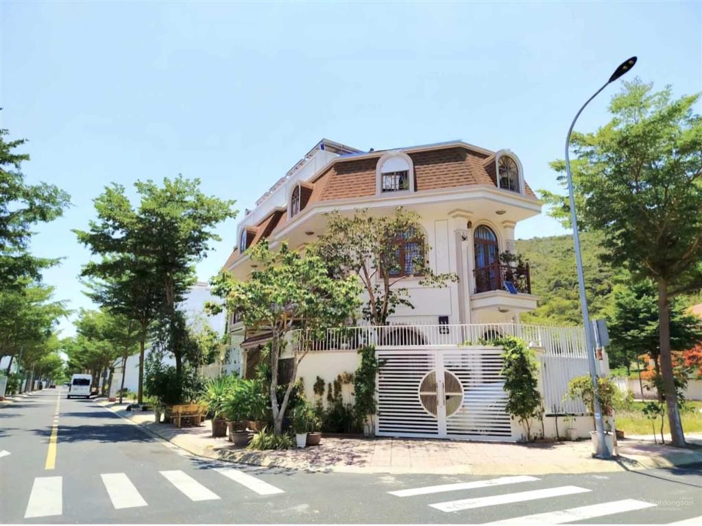 Bán lô đất đường số 2 tại dự án mipeco nha trang 0972 336 ***
