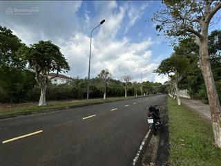 Bán gấp 2938m2 đất thương mại dịch vụ thị trấn dầu giây chỉ 37 tỷ tl