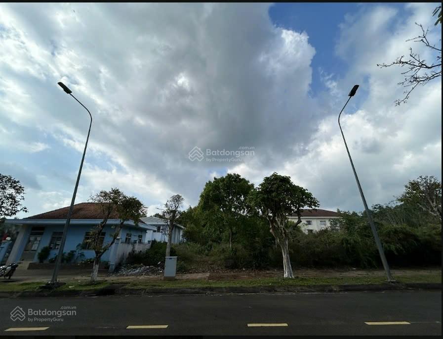 Bán gấp 2938m2 đất thương mại dịch vụ thị trấn dầu giây chỉ 37 tỷ tl