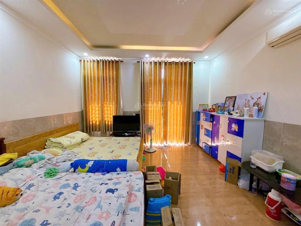 Bán nhà 1 trệt 2 lầu 250m2, khu gia viên tân hiệp xây cực kỳ chắc chắn chỉ 8.5 tỷ
