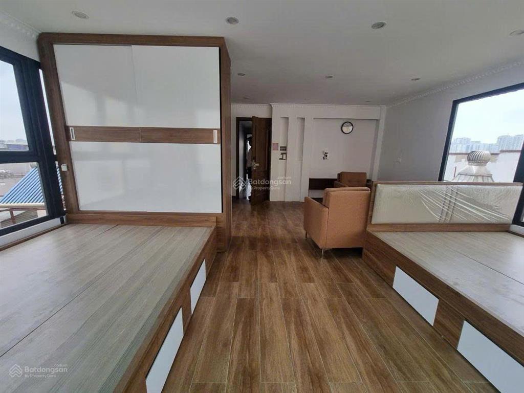 Nhà dòng tiền hồ tây  135m2 9 tầng mặt tiền 6m  lô góc 3 mặt  đường rộng 8m  view hồ tây