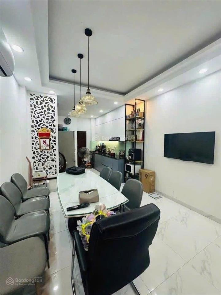 Nhà văn cao đẹp ở luôn  30m2 5 tầng  ngõ thẳng tắp  quy hoạch ổn định  hiếm