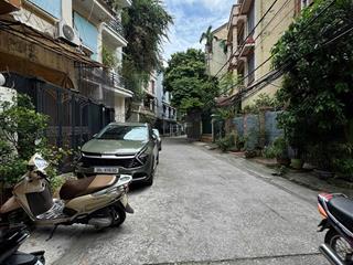 Nhà trung hòa trung kính  50m2 5 tầng  mặt tiền 5m  ngõ oto rộng  2 mặt thoáng