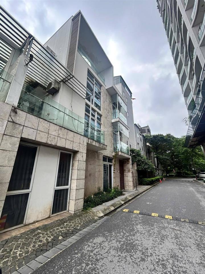 Biệt thự tây hồ  nguyễn đình thi  165m2  mặt tiền 15m  khống gian sống 5 sao