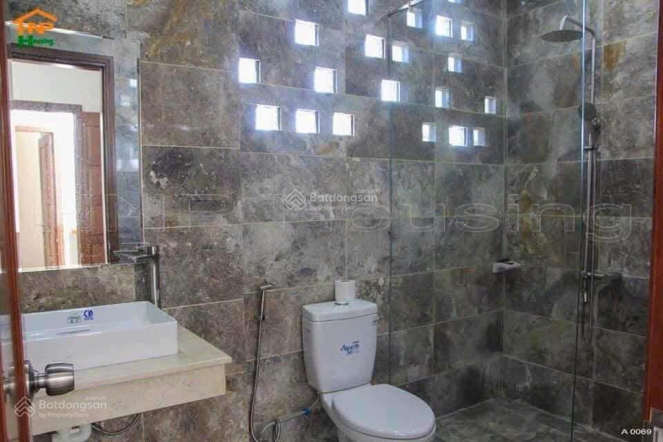 Cho thuê nhà nguyên căn full nội thất cao cấp ngay khu nam việt á nhà trống sẵn