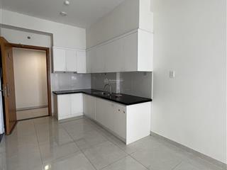 Chính chủ gửi bán căn hộ 49,96m2 giá 2,1 tỷ tầng trung, view đẹp chung cư sài gòn intela