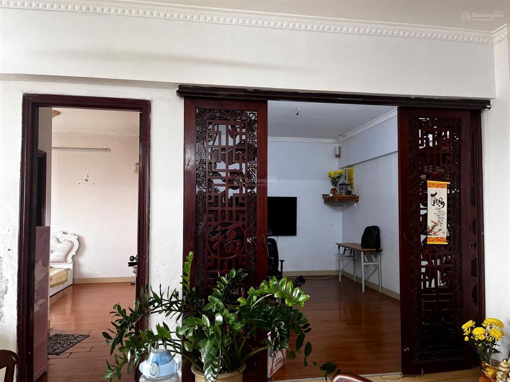 Chính chủ bán căn 4pn ban công đn tầng đẹp gần trường học