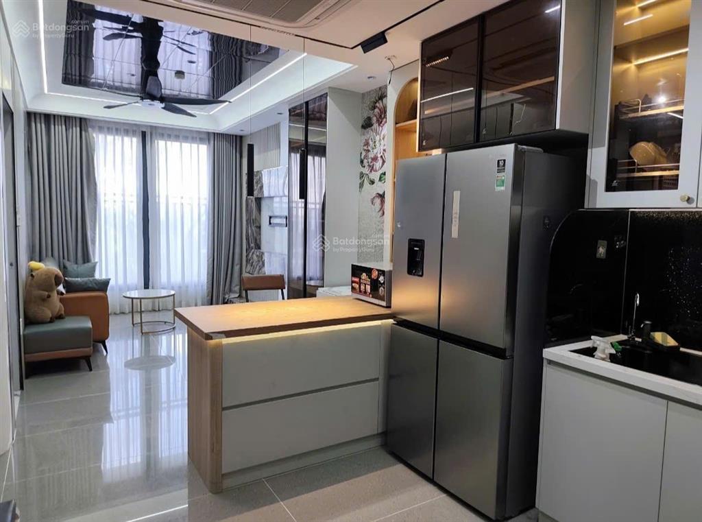 Nhà đẹp, full nội thất, ở ngay, chỉ 9.5 triệu  khu căn hộ resort picity high park  0902 922 ***