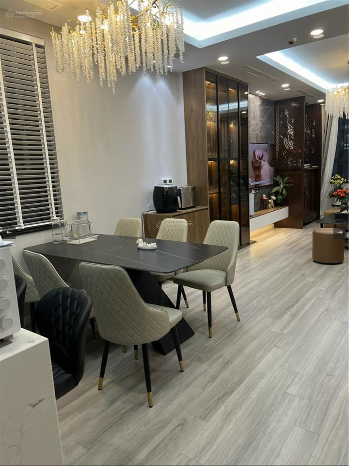 Bán 3 ngủ 105m2 đẹp nhất brg 25 lê văn lương giá 14 tỷ rẻ nhất thị trường