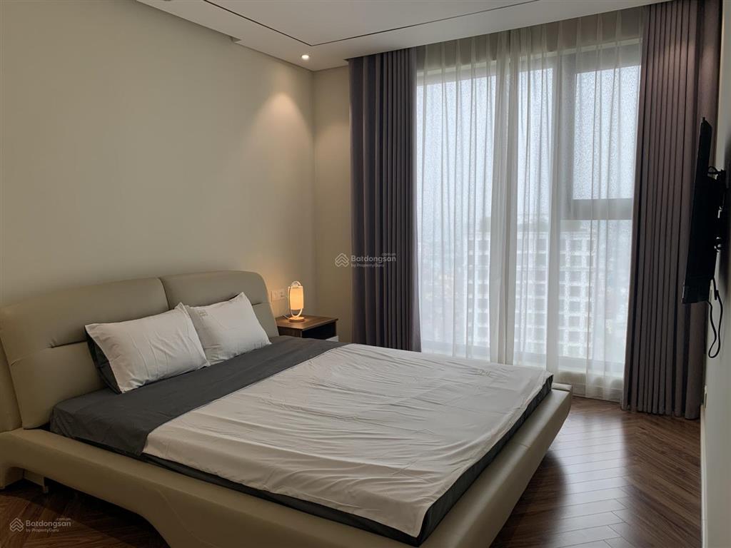 Bán căn 3pn rẻ nhất king palace 105m2 giá 9,8 tỷ