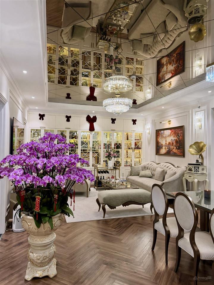 Bán siêu phẩm đẹp nhất king palace 125m2 giá 12,5 tỷ