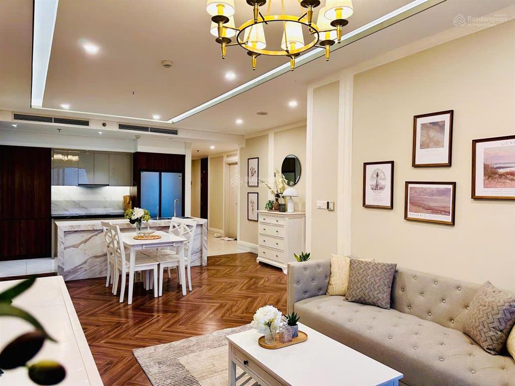 Siêu hiếm căn góc hoa hậu 02 nổi bật king palace 125 m2 giá 12 tỷ